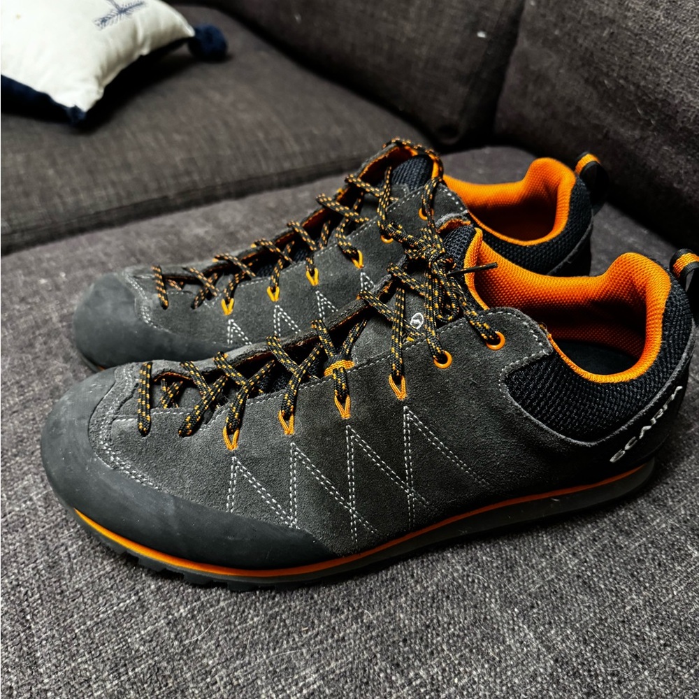 Scarpa Crux Men’s Approach Shoes Sneakers size 12